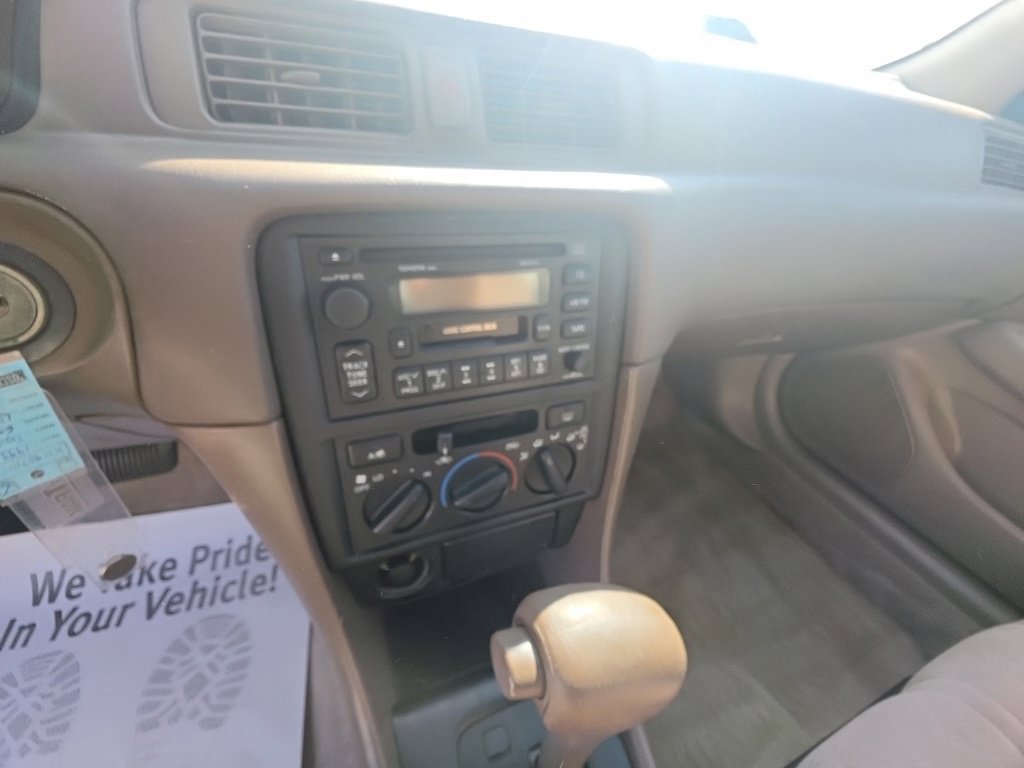 Used 1999 Toyota Camry LE FWD image 17