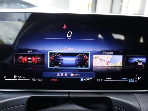 Certified 2025 Mercedes-Benz C 300 Sedan image 32