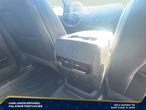 Certified 2025 Chevrolet Silverado EV RST AWD/4WD image 32