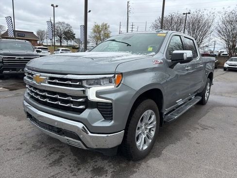 Used 2025 Chevrolet Silverado 1500 LTZ w/ Z71 Off-Road Package image 7