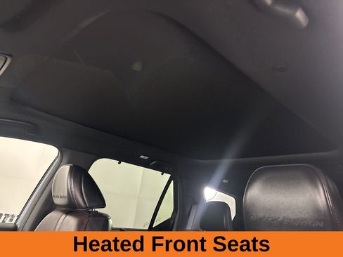 Used 2025 Honda Pilot Black Edition image 12