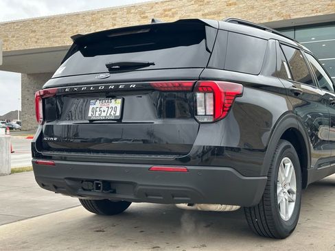 New 2026 Ford Explorer ST-Line image 19