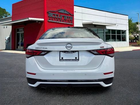 Used 2025 Nissan Sentra SR w/ SR Premium Package FWD image 4