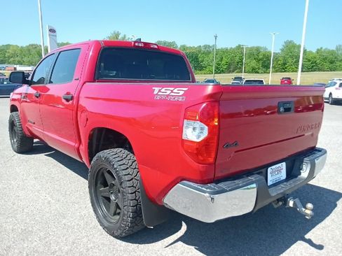Used 2020 Toyota Tundra SR5 w/ SR5 Leather Package AWD/4WD image 5