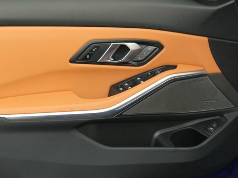 Used 2026 BMW 330i xDrive Sedan w/ M Sport Package image 21