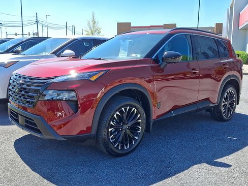 New 2026 Nissan Rogue SV AWD/4WD image 3