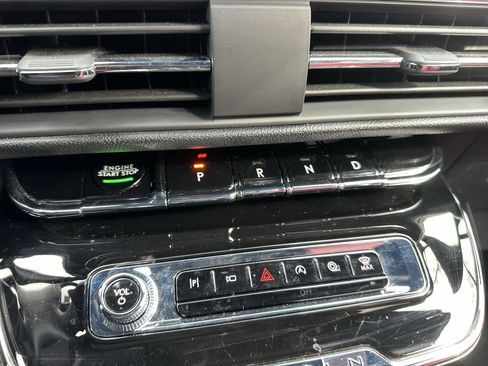 Used 2025 Lincoln Corsair Reserve FWD image 20