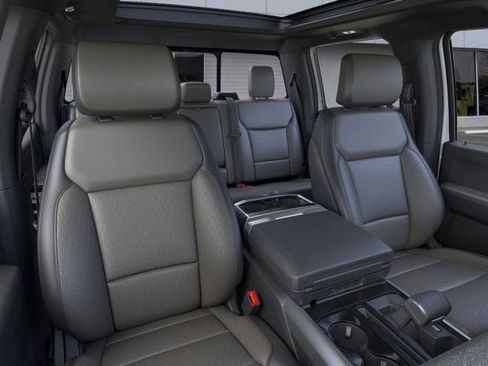 New 2025 Ford F150 Lariat w/ Equipment Group 501A Mid image 10