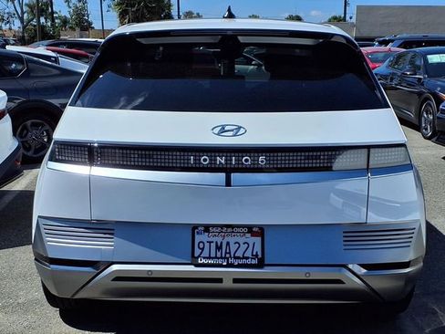 Certified 2024 Hyundai Ioniq 5 Limited RWD image 4
