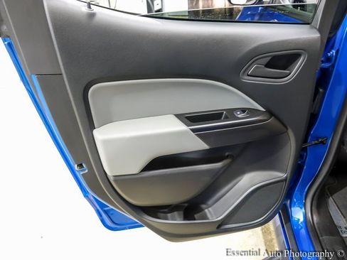 Used 2022 Chevrolet Colorado W/T w/ Custom Special Edition image 20