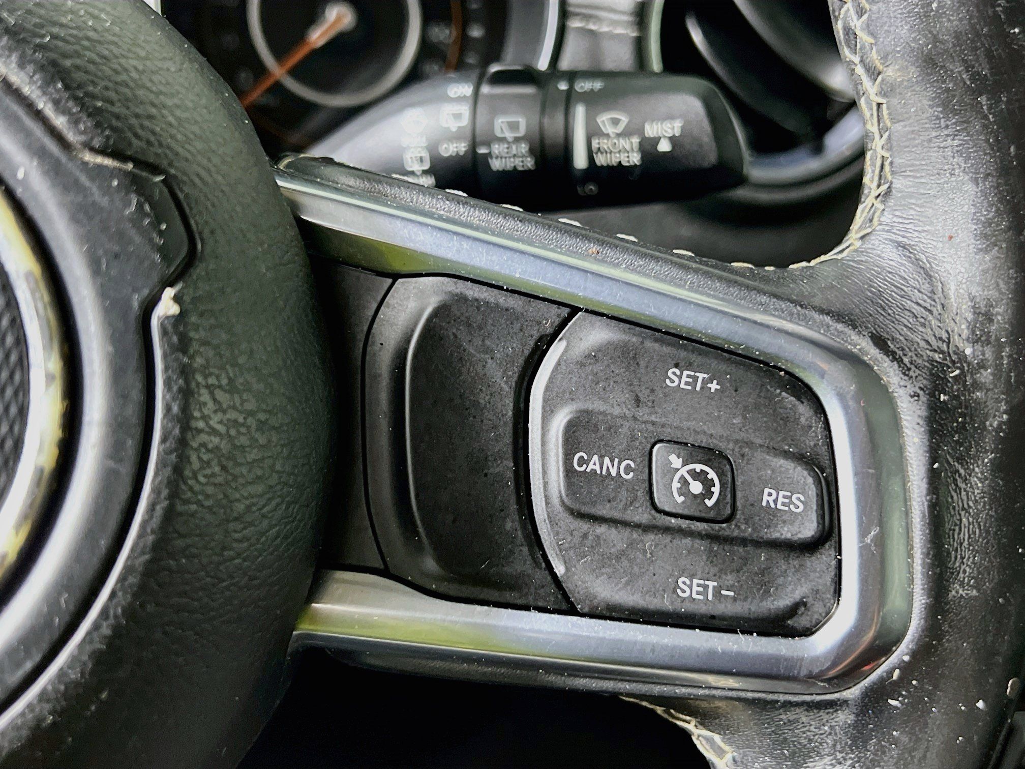 Used 2018 Jeep Wrangler Unlimited Sahara AWD/4WD image 20
