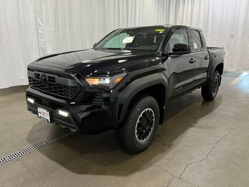 New 2026 Toyota Tacoma TRD Off-Road AWD/4WD image 7