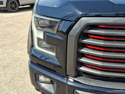 Used 2017 Ford F150 Lariat w/ Equipment Group 502A Luxury AWD/4WD image 9