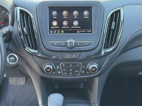 Used 2023 Chevrolet Equinox RS AWD/4WD image 8