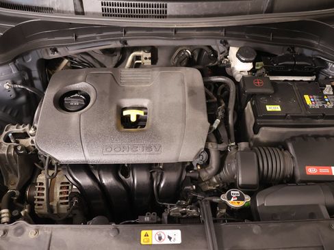 Used 2022 Kia Soul LX w/ Technology Package FWD image 18