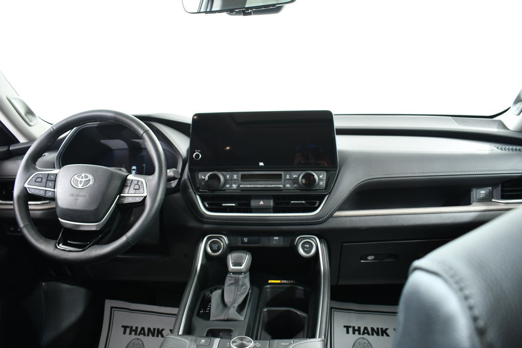 Used 2026 Toyota Grand Highlander AWD image 7