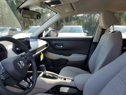 New 2027 Honda HR-V LX image 14