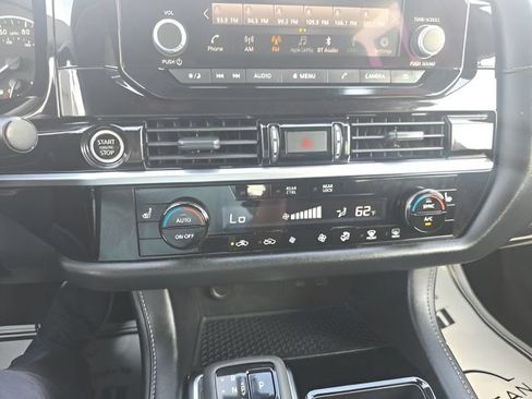 Certified 2024 Nissan Pathfinder SV AWD/4WD image 16