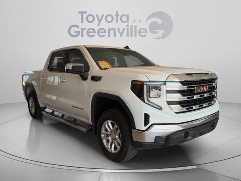 Used 2022 GMC Sierra 1500 SLE AWD/4WD image 8