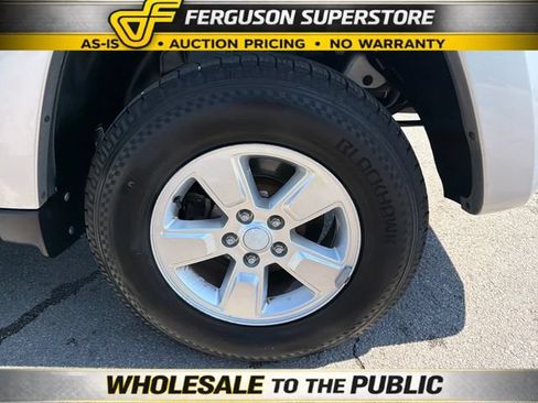 Used 2011 Jeep Liberty Sport RWD image 31