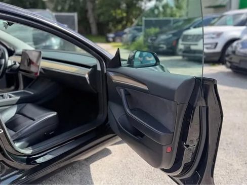 Used 2023 Tesla Model 3 Standard Range RWD image 8