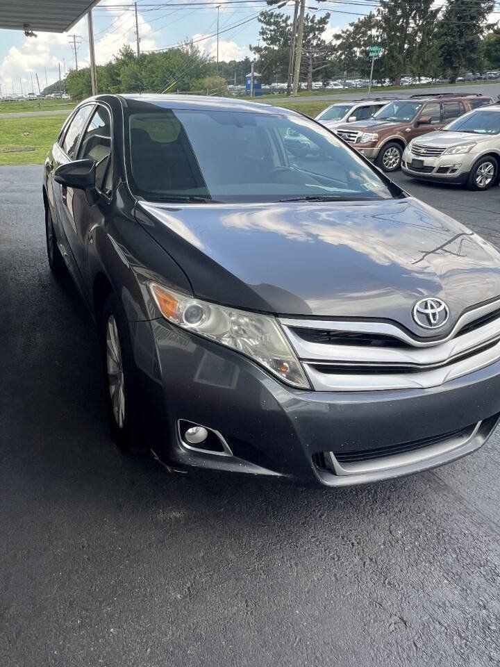 Used 2015 Toyota Venza LE AWD/4WD image 5