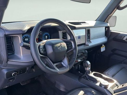 New 2026 Ford Bronco Outer Banks image 23