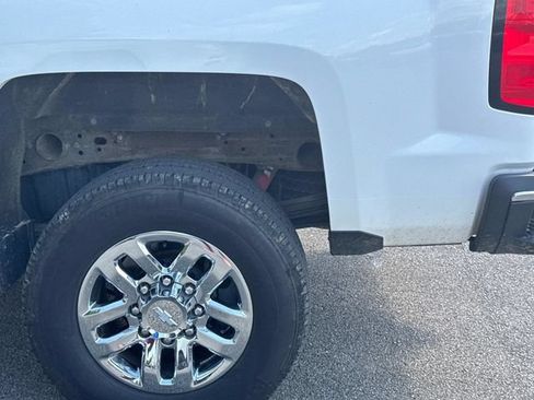 Used 2016 Chevrolet Silverado 2500 LTZ w/ Duramax Plus Package AWD/4WD image 10