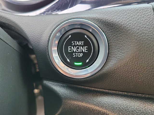 Used 2023 Buick Encore GX Select FWD image 16