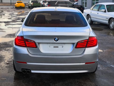 Used 2011 BMW 528i Sedan image 9