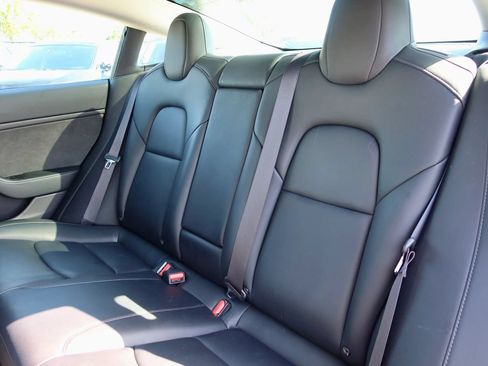 Used 2019 Tesla Model 3 Standard Range Plus RWD image 13