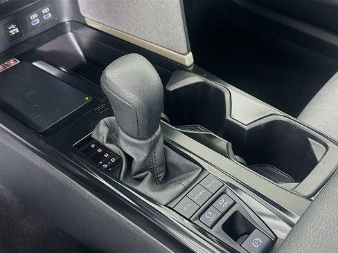 Certified 2025 Toyota Camry LE w/ Convenience Package FWD image 17