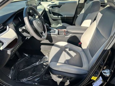 Certified 2023 Toyota RAV4 Limited AWD/4WD image 29