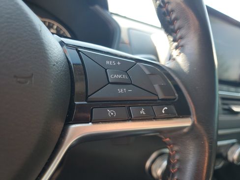 Certified 2019 Nissan Altima 2.5 SR w/ SR Premium Package image 24