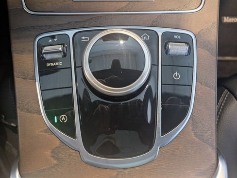 Used 2019 Mercedes-Benz C 300 4MATIC Sedan image 22