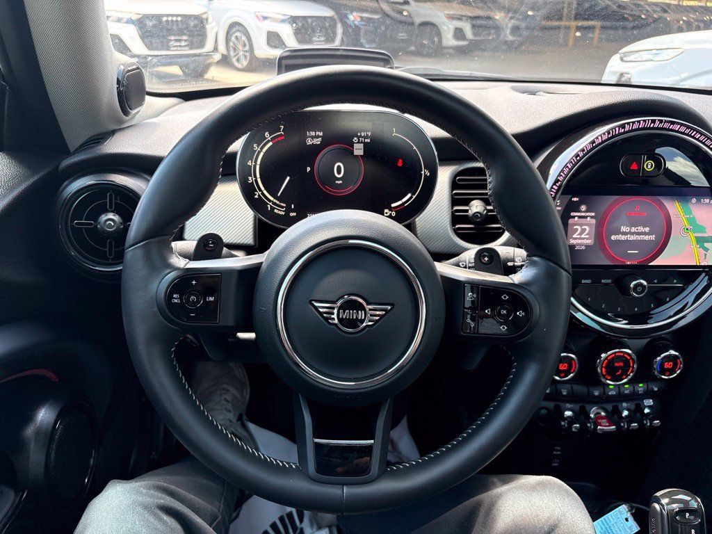 Used 2024 MINI Cooper S FWD image 21