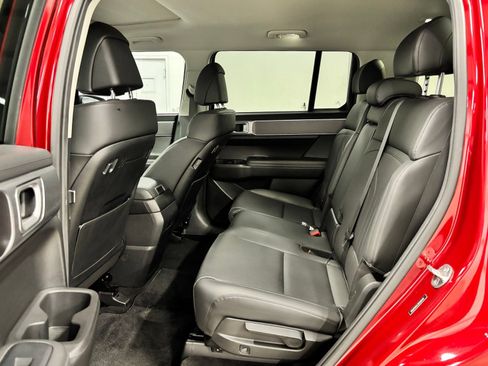 Used 2024 Hyundai Santa Fe XRT AWD/4WD image 19