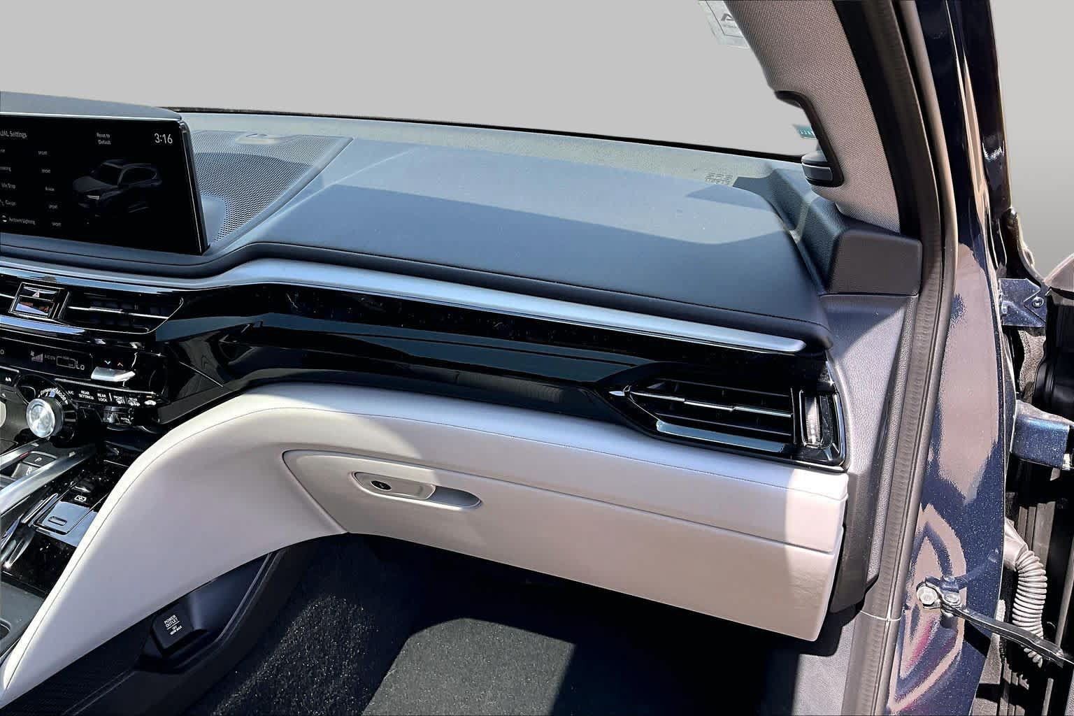 Used 2026 Acura MDX w/ Technology Package FWD image 19