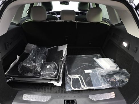 New 2026 Lincoln Nautilus Reserve image 19