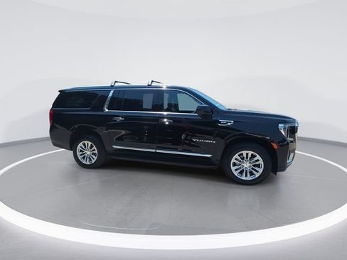 Used 2021 GMC Yukon XL SLT RWD image 9