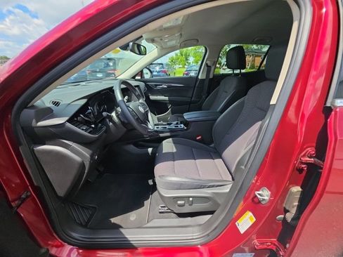 Used 2023 Buick Envision Preferred AWD/4WD image 13