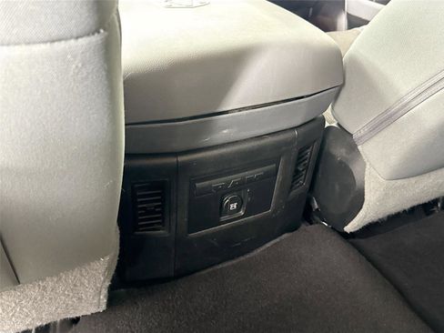 Used 2017 RAM 1500 Big Horn image 33