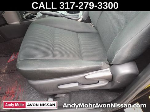 Used 2016 Toyota RAV4 LE FWD image 18