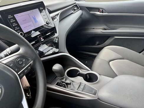 Used 2024 Toyota Camry LE image 8
