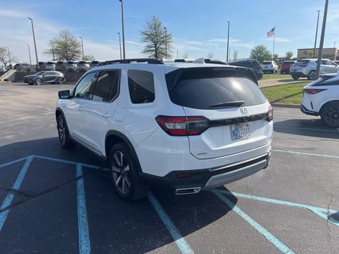 Used 2023 Honda Pilot Elite image 5