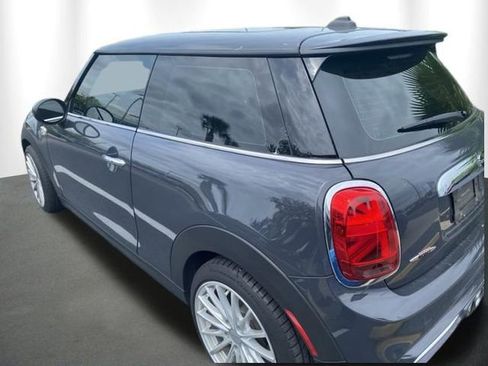 Used 2019 MINI Cooper S FWD image 5