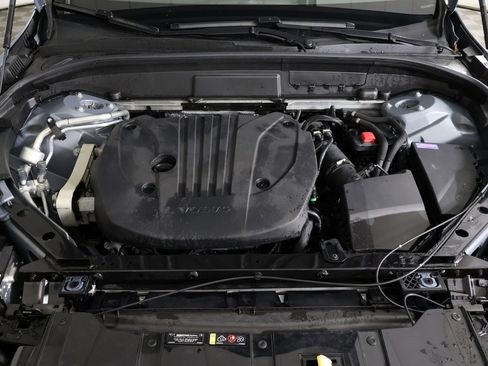 Used 2024 Volvo XC60 B5 Plus image 24