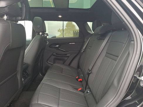 New 2026 Land Rover Range Rover Evoque Hoxton AWD/4WD image 6