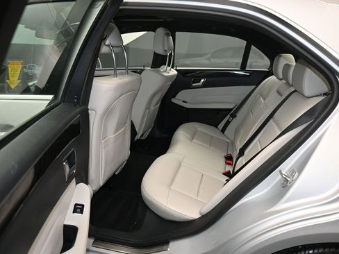 Used 2016 Mercedes-Benz E 350 Sedan w/ Premium Package image 33