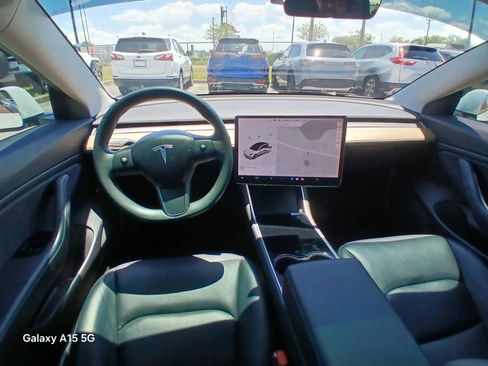 Used 2020 Tesla Model 3 Long Range AWD/4WD image 23